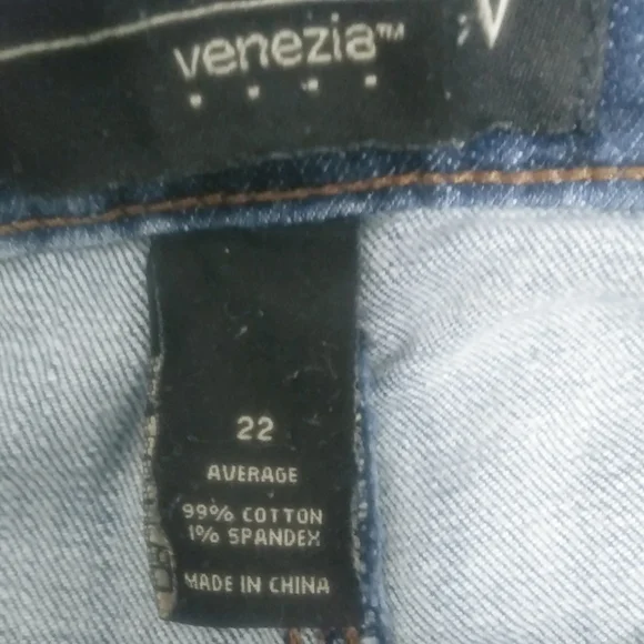 Venezia 22 Dark Wash Jeans Plus - Picture 2 of 7
